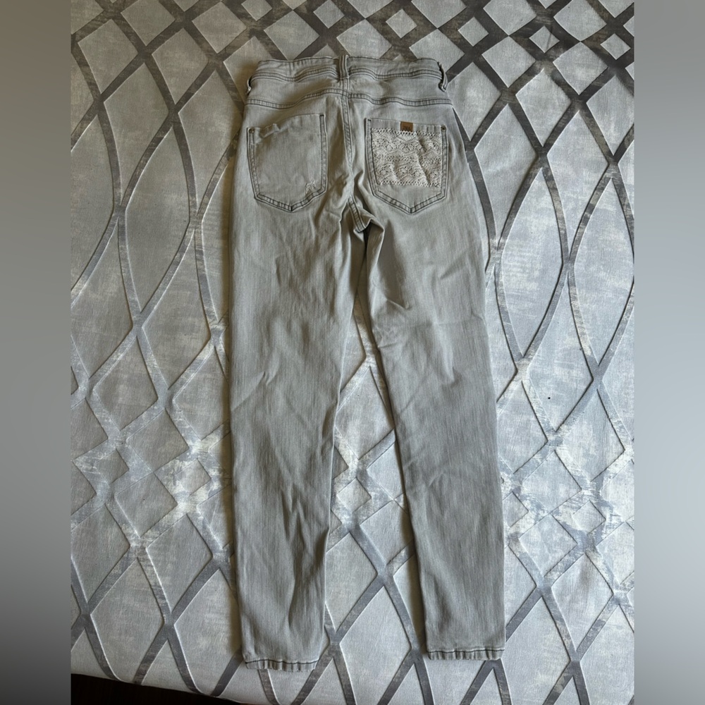 ❌SOLD❌ Zara jeans size usa 04 Méx 26 grey